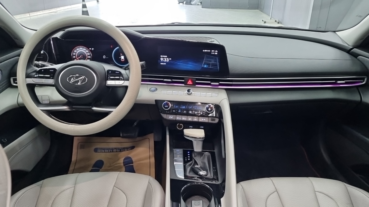 Hyundai Avante CN7 — Фото автомобиля 5