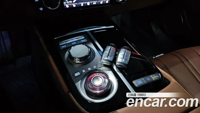 Genesis G80 Бензин 3.5 турбо AWD — Фото автомобиля 9