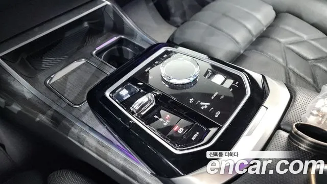 BMW 7-Series — Фото автомобиля 7