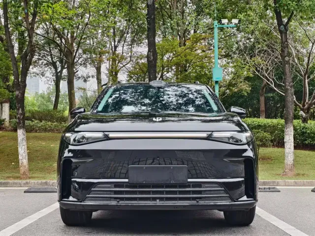Leapmotor C16 — Фото автомобиля 2