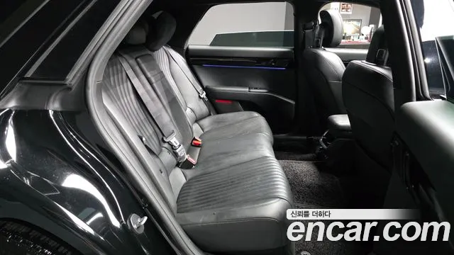 Hyundai Grandeur Grandeur (GN7) 3.5 Бензин 4WD — Фото автомобиля 12