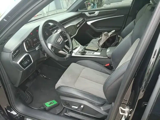 Audi A6L — Фото автомобиля 14