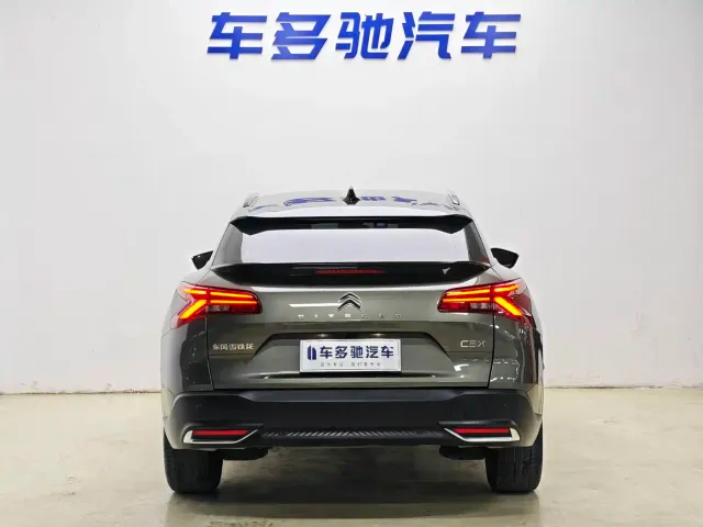 Citroen C5 X — Фото автомобиля 6