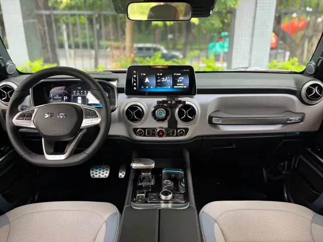 BAIC BJ40 — Фото автомобиля 15