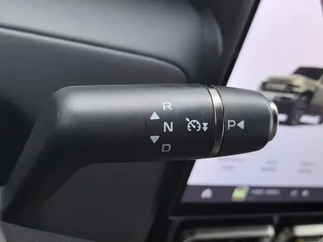 iCAR V23 — Фото автомобиля 13