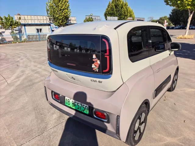 Baojun KiWi EV — Фото автомобиля 7