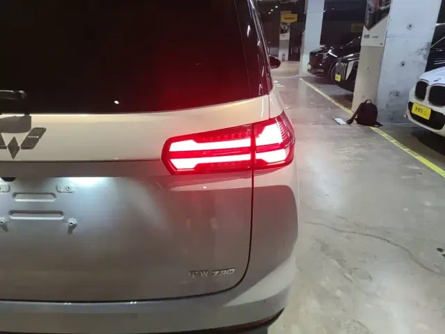 Wuling Starlight 730 — Фото автомобиля 7