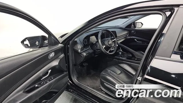 Hyundai AVANTE Новый Avante (CN7) — Фото автомобиля 11