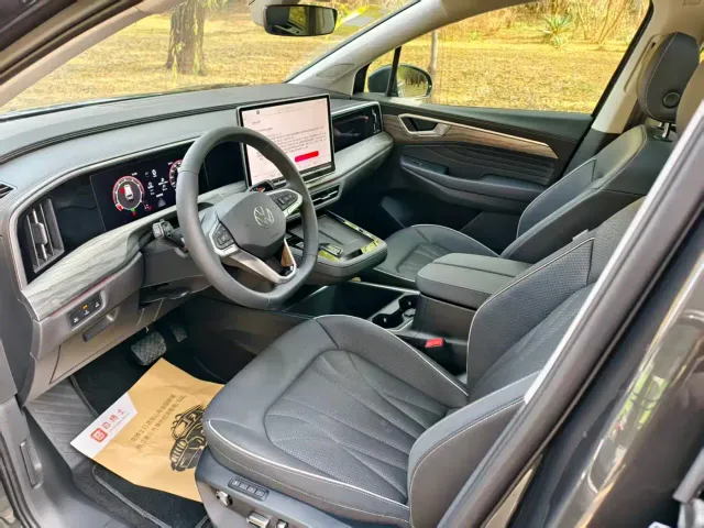 Volkswagen Talagon — Фото автомобиля 12