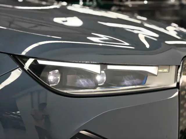BMW iX M60 — Фото автомобиля 7