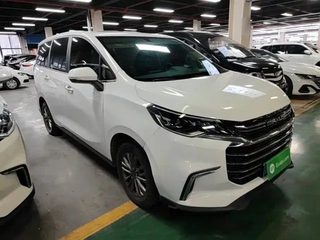 Maxus G50 — Фото автомобиля 3