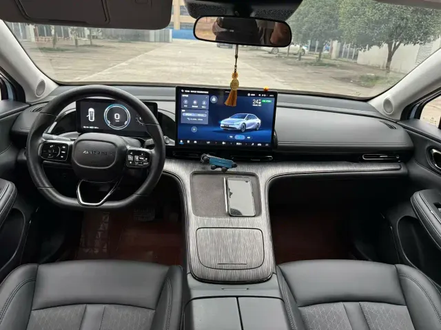 GAC Aion S MAX — Фото автомобиля 6