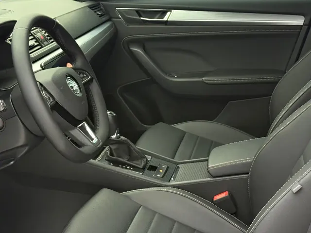 Skoda Superb — Фото автомобиля 15