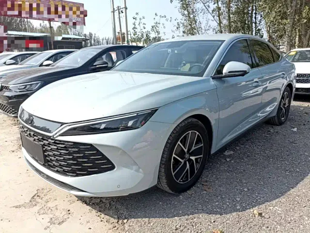Фотография автомобиля — BYD Qin L