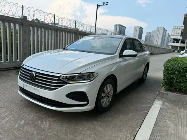 Фотография автомобиля — Volkswagen Lavida