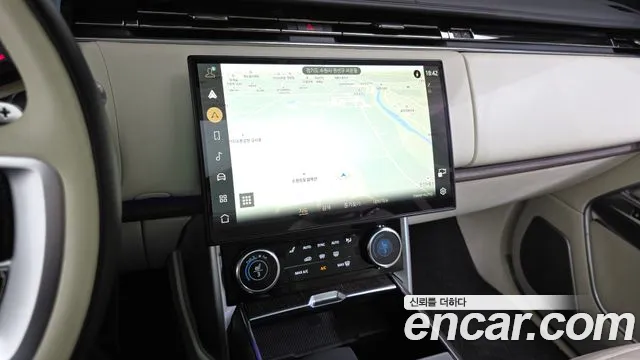 Land Rover Range Rover — Фото автомобиля 14