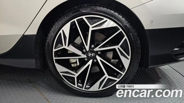 Hyundai Ioniq 6 — Фото автомобиля 6