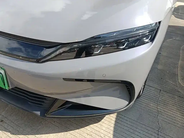 BYD Han — Фото автомобиля 23