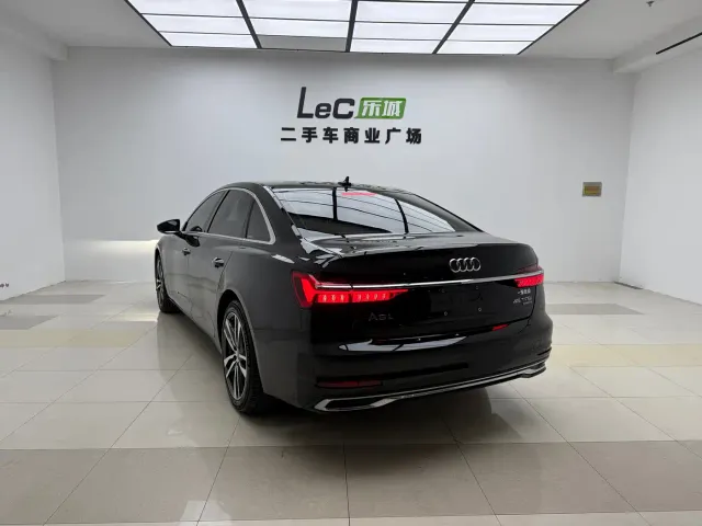 Audi A6L — Фото автомобиля 6