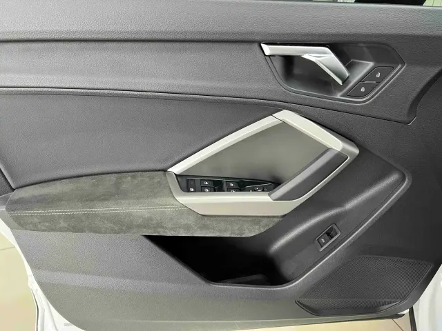 Audi Audi Q3 2022 35 TFSI Fashion Dynamic — Фото автомобиля 8