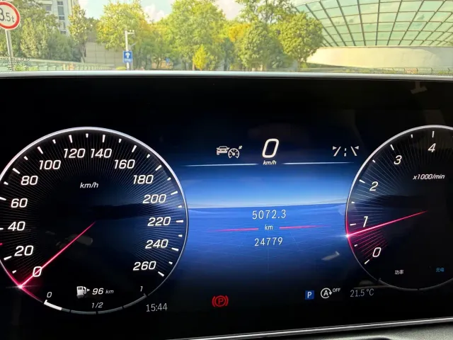 Mercedes-Benz C-Class — Фото автомобиля 23
