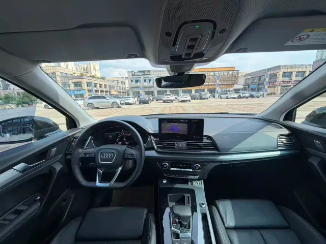 Audi Q5L — Фото автомобиля 5