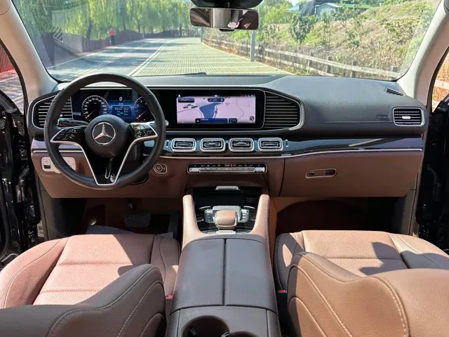 Mercedes-Benz GLE-Class — Фото автомобиля 14