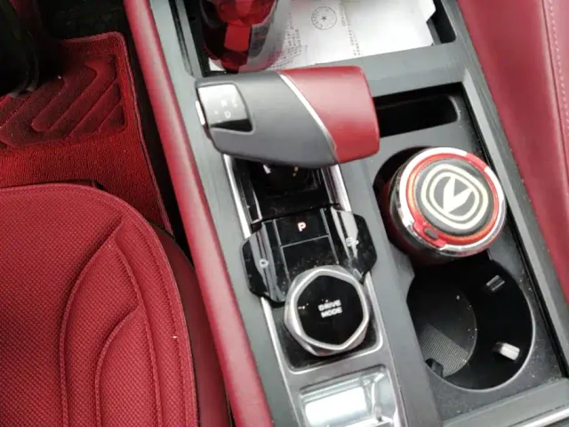 Changan CS75 Plus — Фото автомобиля 16