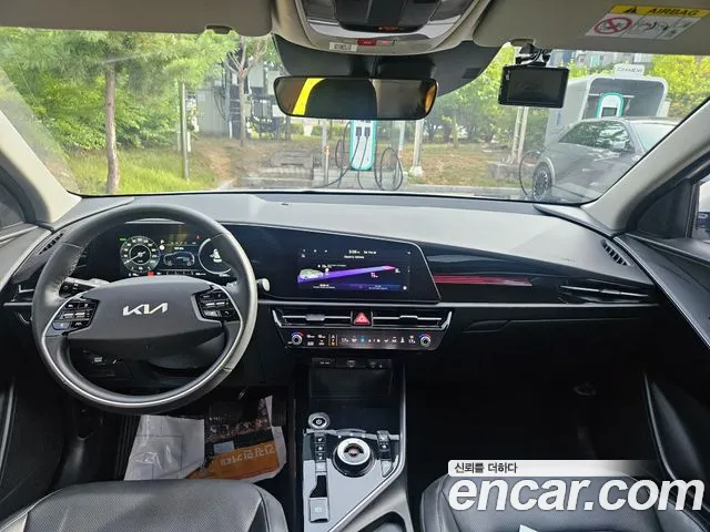 Kia Niro Niro (New) — Фото автомобиля 11