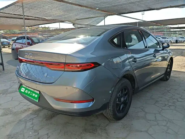 BYD Qin PLUS — Фото автомобиля 6