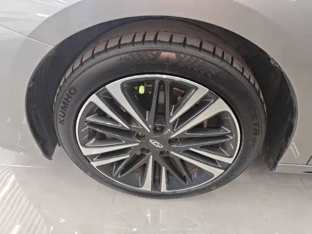 Chery Arrizo 8 — Фото автомобиля 22