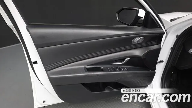 Hyundai Avante CN7 — Фото автомобиля 23
