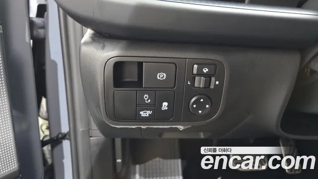 Hyundai Ioniq 6 — Фото автомобиля 25