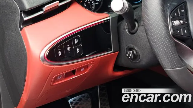 Genesis GV70 2.5T Бензин 2WD — Фото автомобиля 17