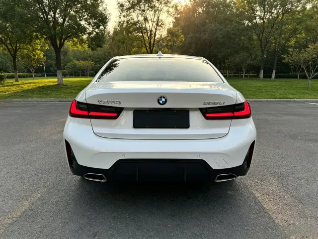 BMW 3 Series — Фото автомобиля 5