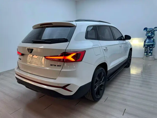 Jetta VS7 — Фото автомобиля 5