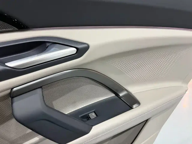 Audi Q5L — Фото автомобиля 15