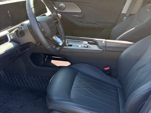 Chery Arrizo 8 — Фото автомобиля 9