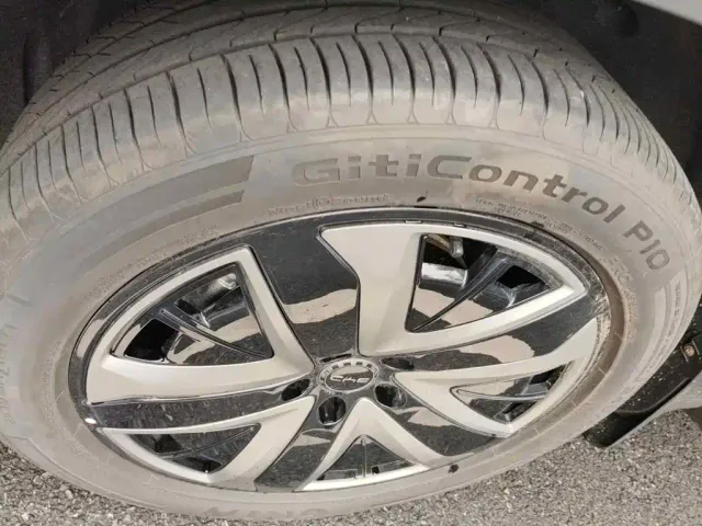 BYD Hai Shi 07 DM-i — Фото автомобиля 6