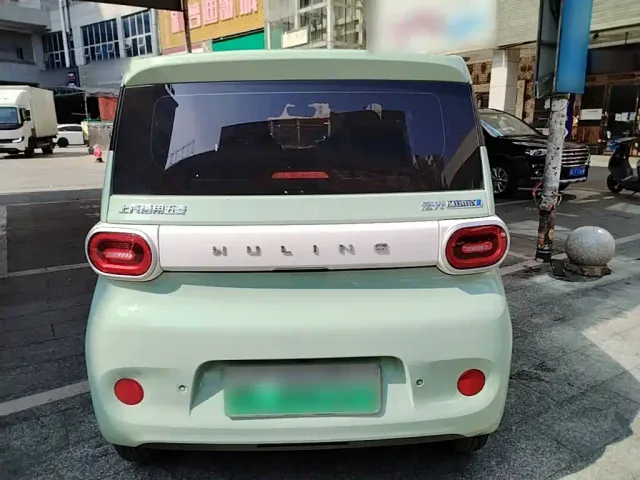 Wuling Hongguang Mini EV — Фото автомобиля 5