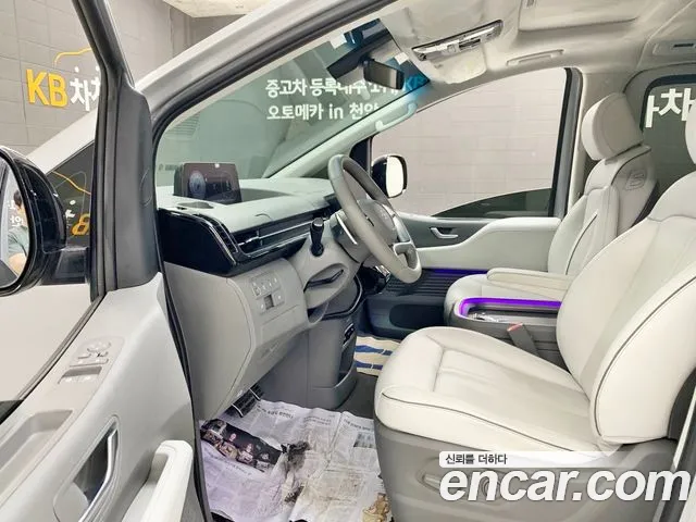 Hyundai Staria Staria 4WD Lounge 9 мест — Фото автомобиля 10