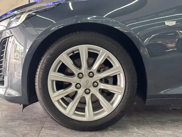Cadillac CT5 — Фото автомобиля 16
