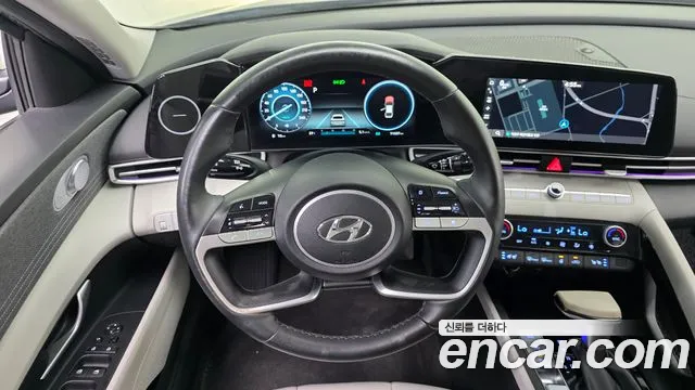 Hyundai Avante CN7 — Фото автомобиля 15
