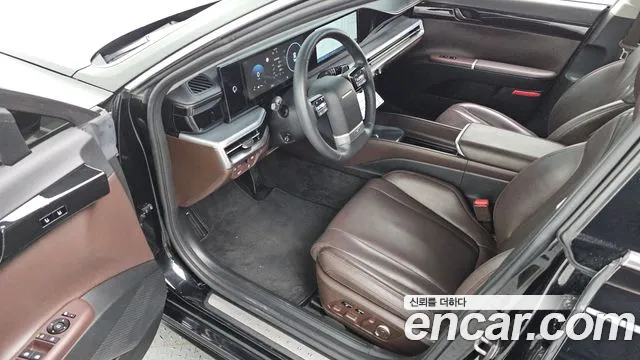 Hyundai Grandeur Grandeur (GN7) 2.5 Бензин 2WD — Фото автомобиля 10