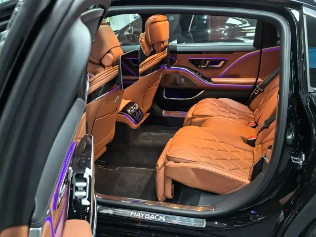 Mercedes-Benz Maybach S-Class — Фото автомобиля 17