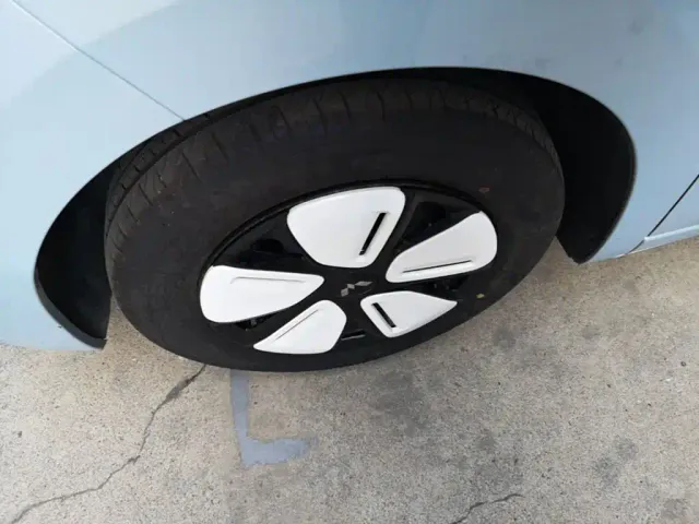 Wuling Hongguang Mini EV — Фото автомобиля 22
