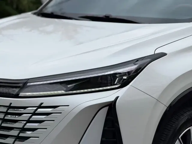 Changan CS75 Plus — Фото автомобиля 4