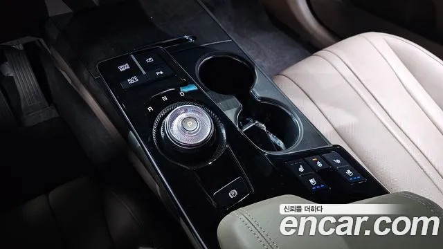 Kia K8 — Фото автомобиля 9