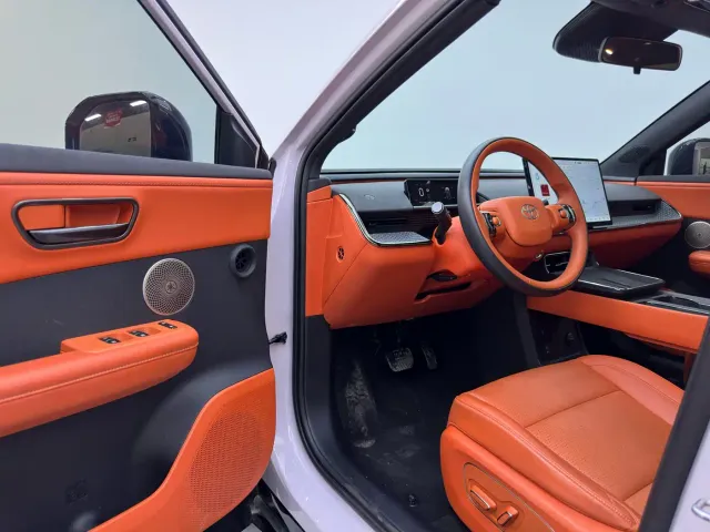 Toyota BoZhi 3X — Фото автомобиля 6