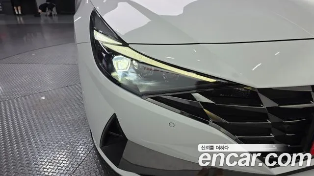 Hyundai AVANTE Avante (CN7) — Фото автомобиля 22
